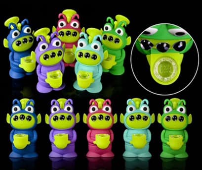 SHP38 ALIEN SILICONE HAND PIPE