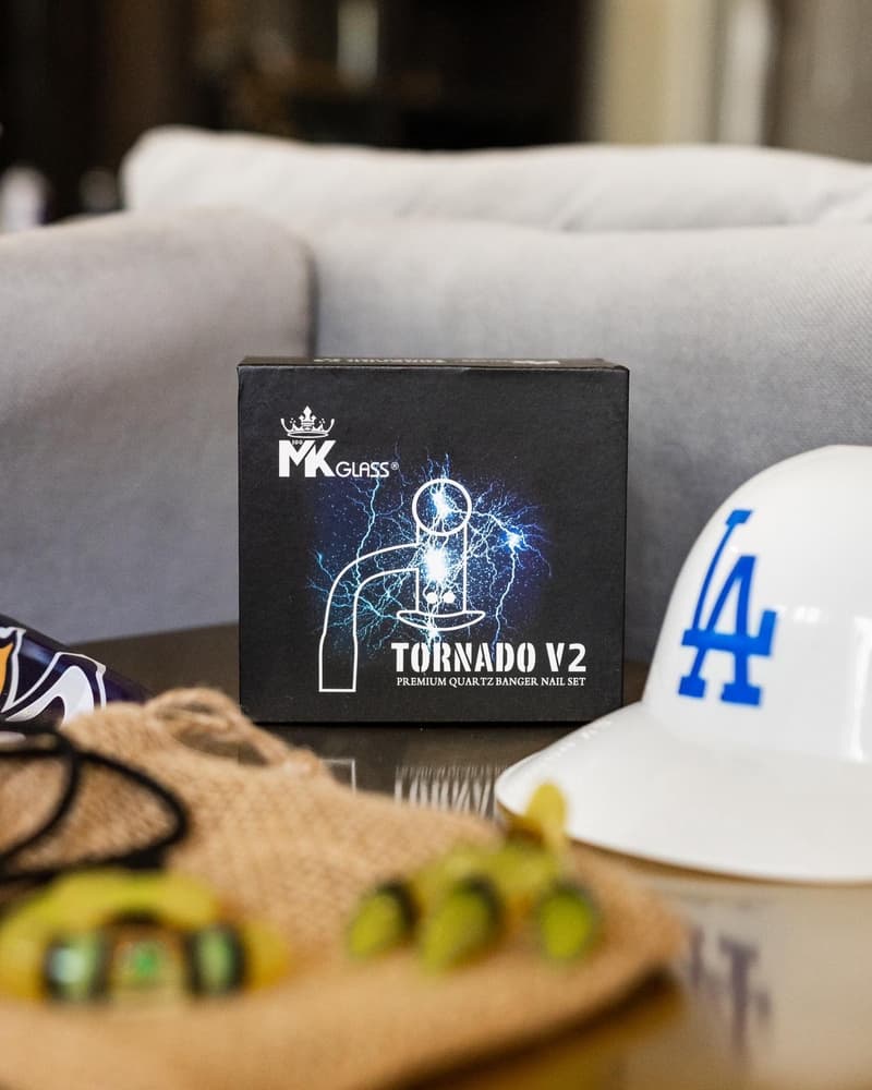 MK100 Tornado V2 Premium Quartz Banger Nail Set alternate view