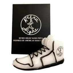 H93 RETRO HIGHZ VOLUME 1 HAND PIPE SHOE CULTURE