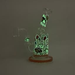 F15 - 7” Glow in the Dark Leaf Design Water Pipe