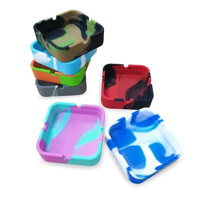 GJ6 Assorted Color Silicone Ashtray  (40401)