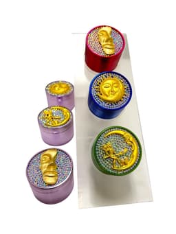 63MM 4 Parts Aluminium Alloy  Moon &amp; Face Diamond Design Grinders (70993)