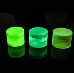 GR60 - 2.0" 4 Parts Glow in The Dark Grinder (6CT Display) (Unit Cost $5.99)
