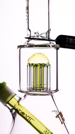 TX130 - 10" Toxic Classic Treeperc Beaker