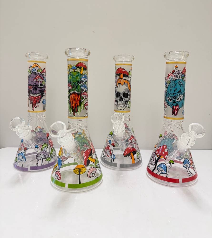 K7 - 10" Skull And Mushroom Design Water Pipe